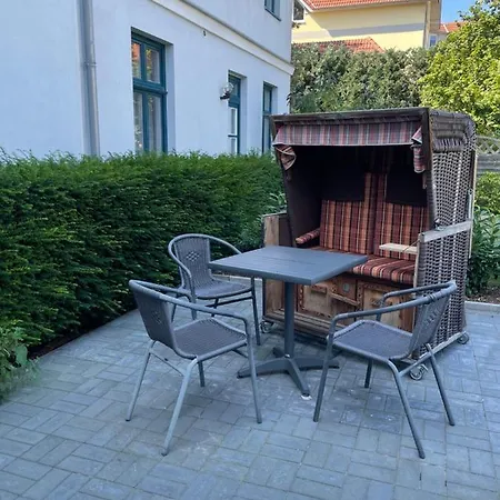 Gustava 27 * Graal-Mueritz